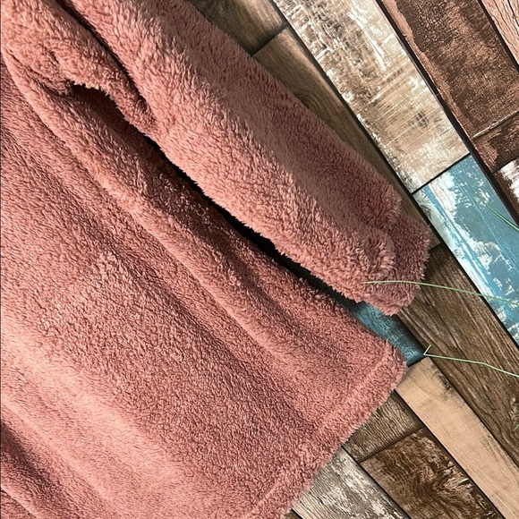 Cozy girls rose Pink Fleece hoodie - Picture 14 of 15